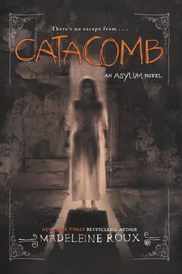 Catacomb By:Roux, Madeleine Eur:11,37 Ден2:599
