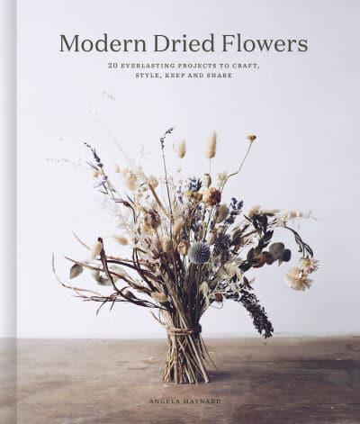 Modern Dried Flowers By:Maynard, Angela Eur:30,88 Ден1:1199
