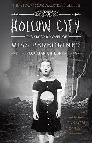 Hollow City : The Second Novel of Miss Peregrine's Children By:Riggs, Ransom Eur:22,75 Ден2:1099