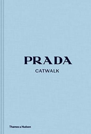 Prada Catwalk : The Complete Collections By:Frankel, Susannah Eur:68,28 Ден1:4199