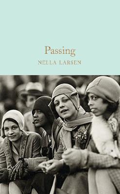 Passing By:Larsen, Nella Eur:4.86 Ден2:599